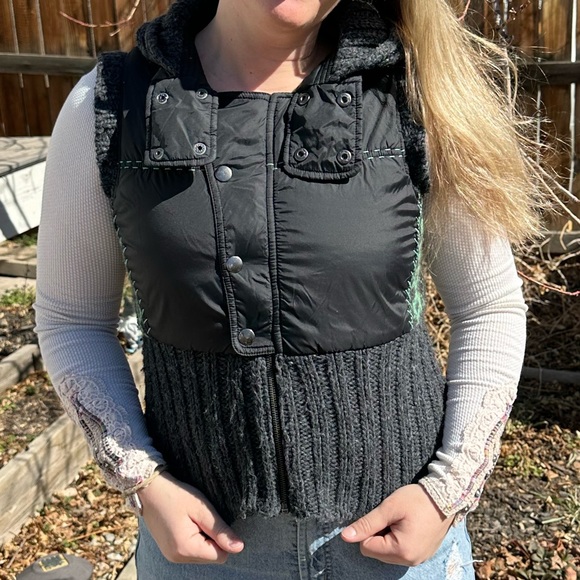 Free people size small wool and sweater puffer vest fair isle detail - Picture 4 of 14